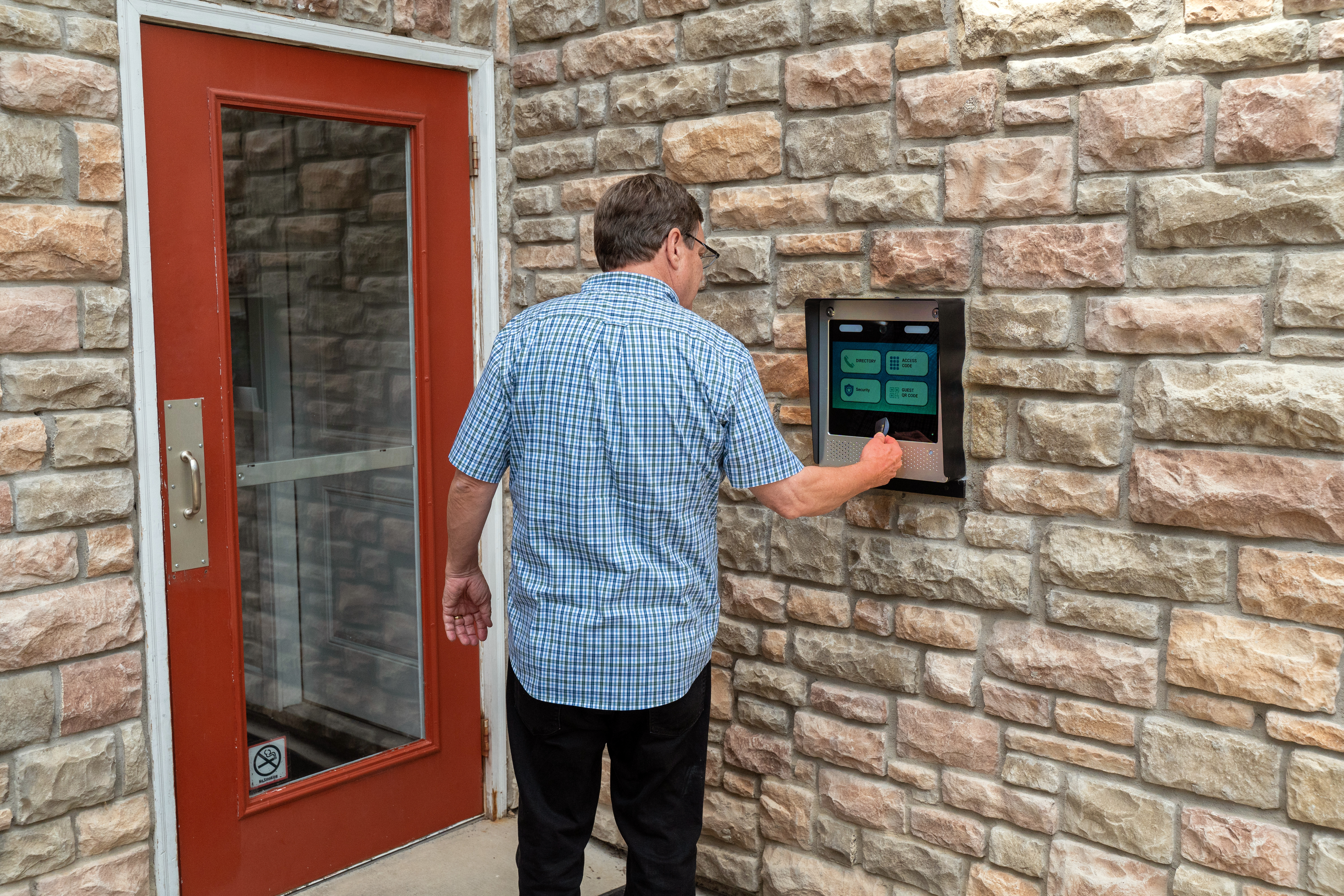 WXL unit in use at building
